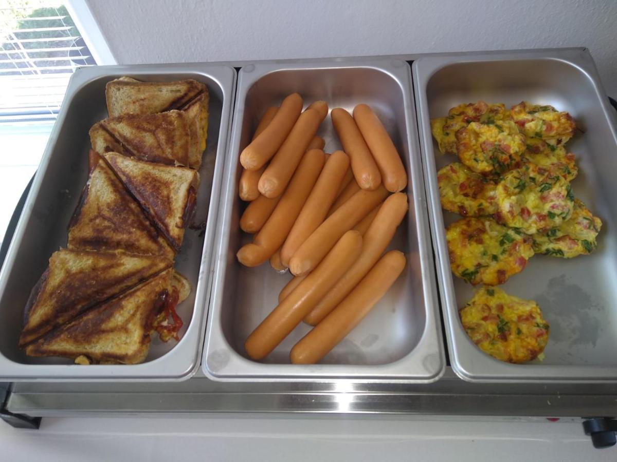 利斯膳食公寓酒店 韦尔卡鲁穆尼卡 外观 照片